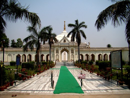 Entrance of Shah Najaf Imam Bargah