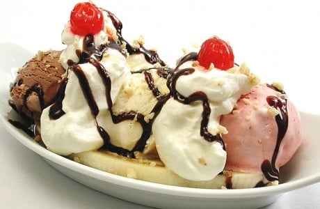 Who knew this would be such a magical moment... all over a banana split!