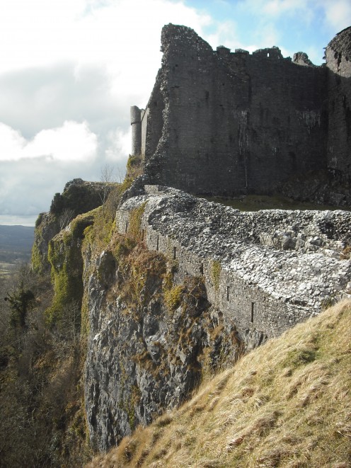 Carreg Cennen castle