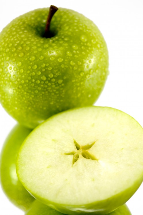 Reveal the secret star hidden inside each apple! RFL
