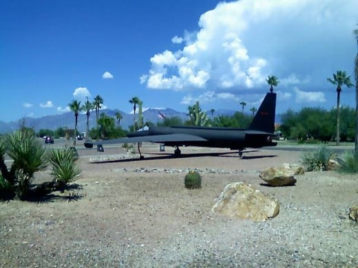 U2 Spy Plane at Davis-Monthan AFB in Tucson, AZ (copyright 2008 by Chuck Nugent)