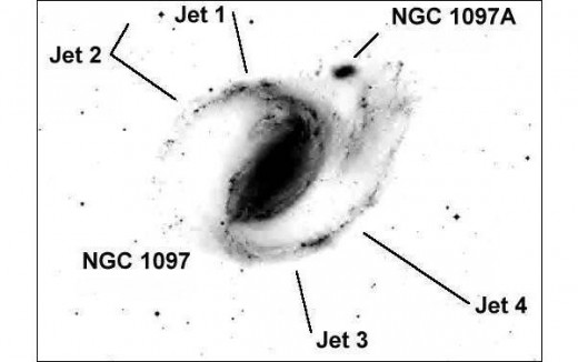 exploding galaxy NGC 1097 (Arp 77)
