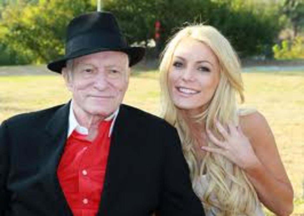 Hugh Hefner Abandoned by Yet Another Playgirl Bunny 
