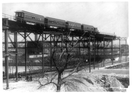 NYC Elevated Rail Line at 110thSt