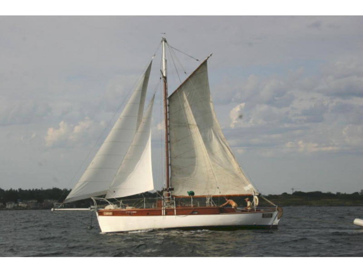 bermuda rigged sailboat
