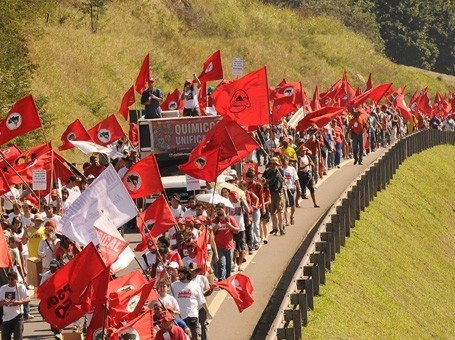 "Brazils Landless Workers Movement, or in Portuguese Movimento dos Trabalhadores Rurais Sem Terra (MST), is the largest social movement in Latin America with an estimated 1.5 million landless members organized in 23 out 27 states.