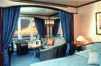 Luxury cabin from best-cruises.eu