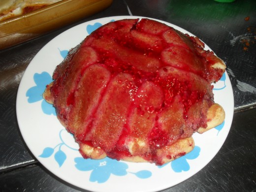 Raspberry pudding ready to eat