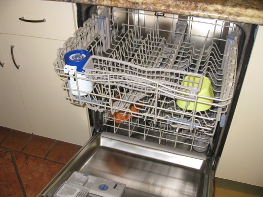 As you can see, it doesn't take up much room in the dishwasher.