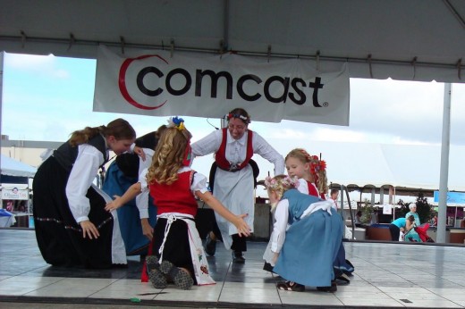 Scandinavian dance group performing at the Oregon State Fair in 2008