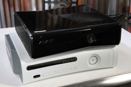The New Xbox 360 console Versus the Old Xbox 360
