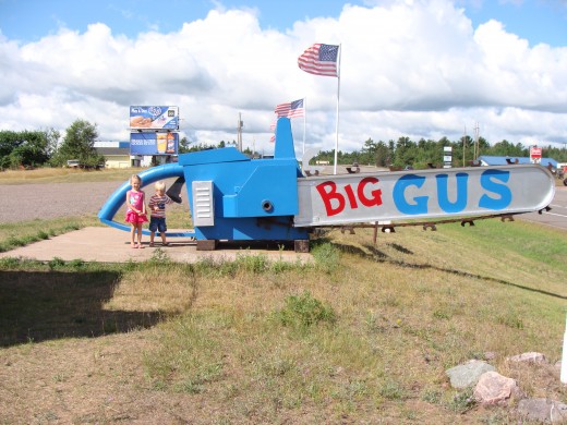Largest working chain saw.