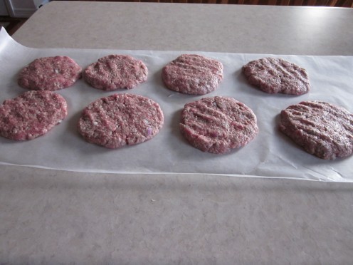 Shape meat mixture into eight patties.