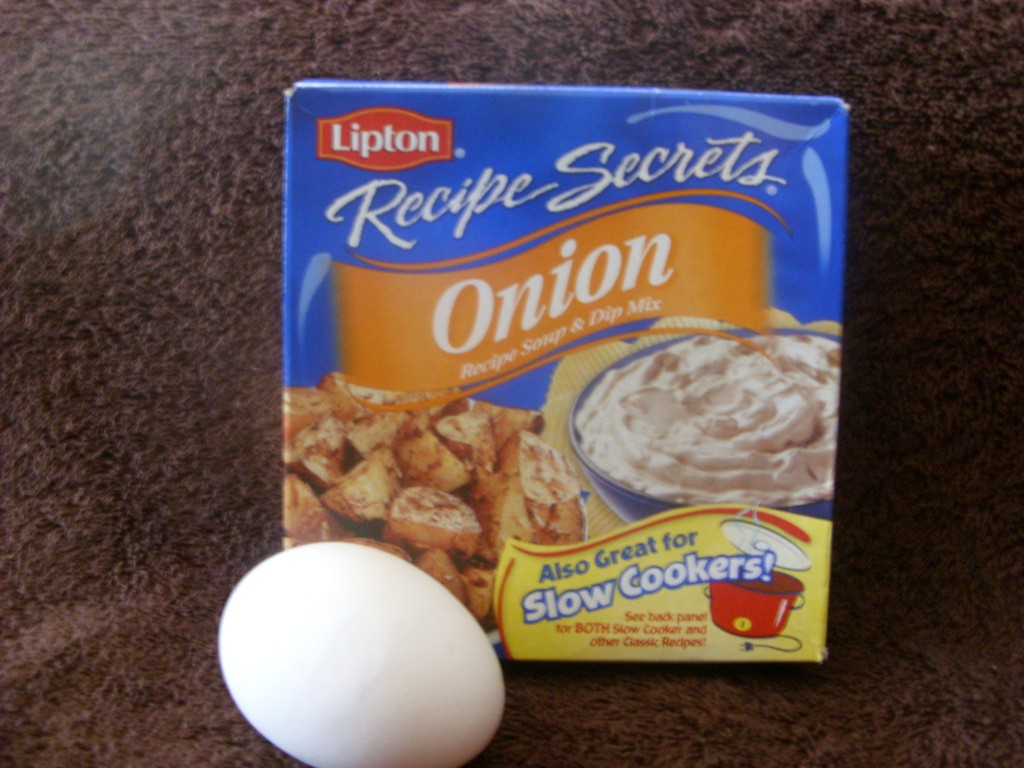 How to Use Lipton French Onion Soup Mix to Make Egg Drop Soup for One
