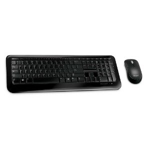 The keyboard and mouse are really lightweight and ideal for travelling.