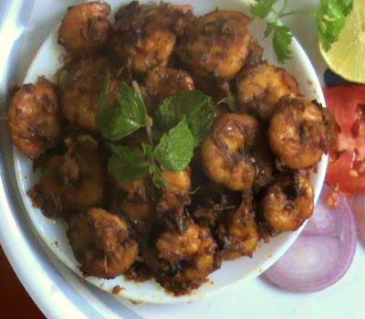 spicy prawn...have it with mango juice!!!yummm