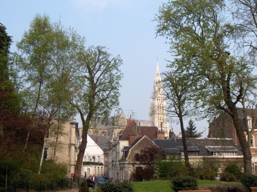 Valenciennes (Nord dept., France), 'Square de la Dodenne', view of Saint-Cordon church