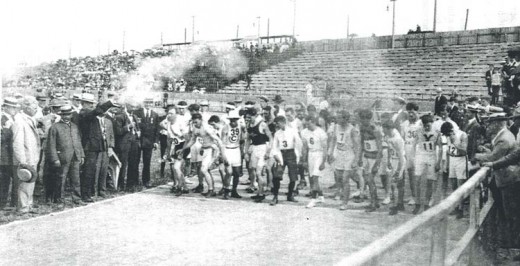 Marathon start at St Louis