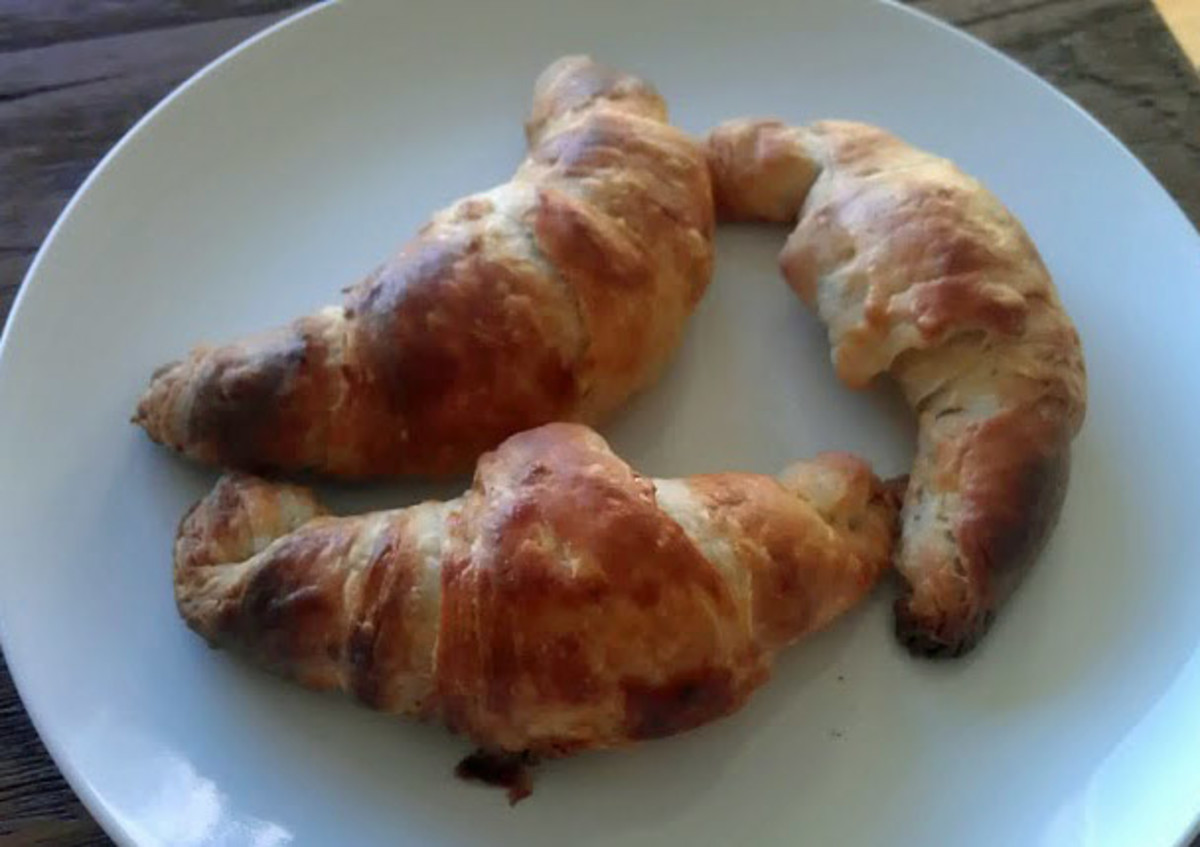 How to Make Croissants--homemade & delicious! (recipe w/pictures)