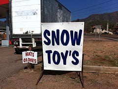 Snow toy's what? What do they own? Snow toys are plural only--not possessive.