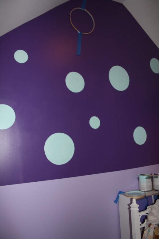 Bubbles on two walls