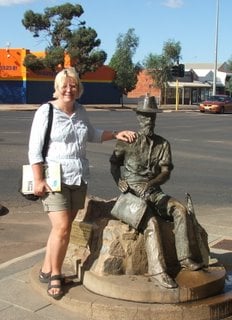 Lissie in Kalgoorlie, where the real gold is found! 