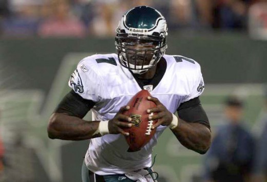 Michael Vick has the Eagles turned around and hopes to keep momentum against the Bears on MNF.