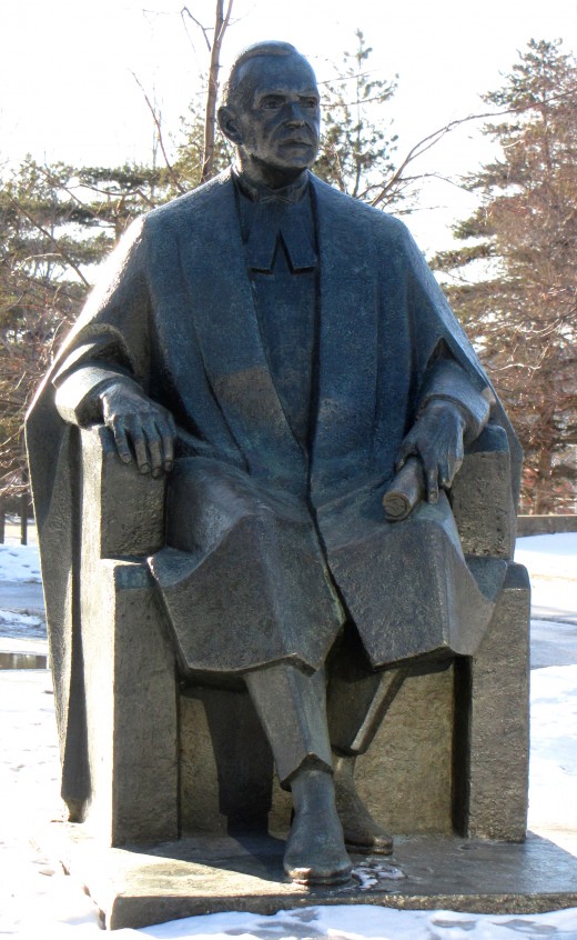 Louis St. Laurent (1882-1973) statue, grounds of Supreme Court of Canada, Ottawa, Ontario, Canada