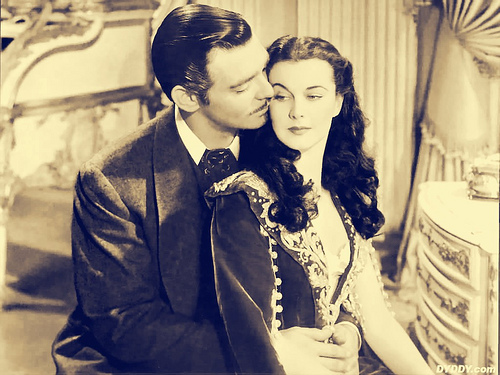 Clark Gable and Vivien Leigh in the movie version of Gone with The Wind. Source : barbie.harris37 CC BY 2.0 via flickr