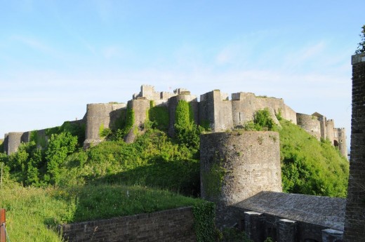 The three round Norfolk Towers on the Dover Castle outer curtain wall mark the location of the old North Gate, scene of most of the action during the French sieges of Dover Castle during the First Baron's War.