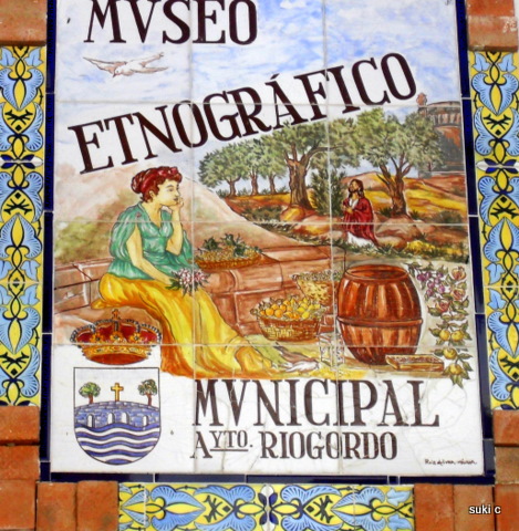 The ethnographic museum in Riogordo is worth a visit - it also has occasional art exhibitions.