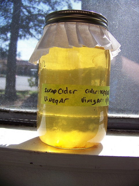 Natural Apple Cider Vinegar.