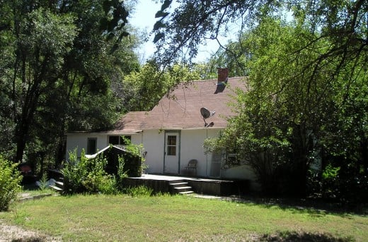 A more recent photo of the house in the story.