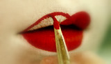 Lip edge drawing