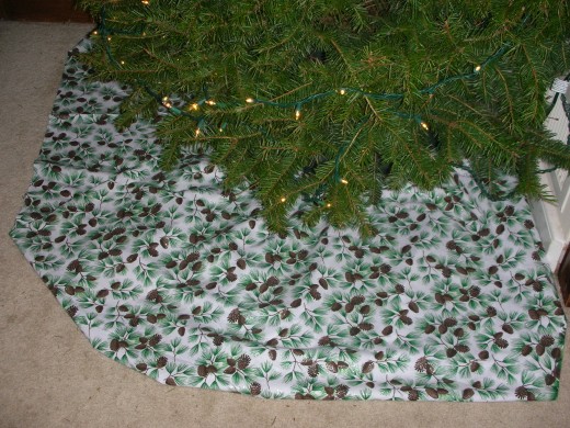 Christmas tree skirt