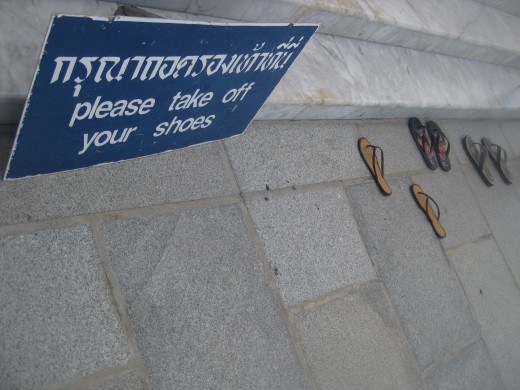 Don't forget to take off your shoes when entering a temple!