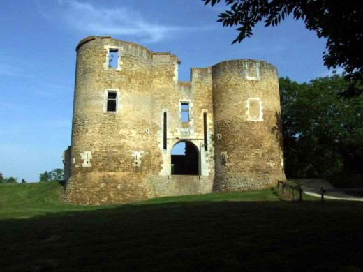 Chateau de Levroux