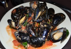 Mussels with mustard seeds and shallots Recipe