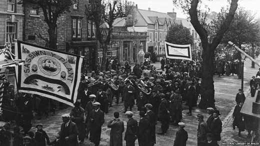 "Features of  urban Welsh life in the late 19th and early 20th centuries"