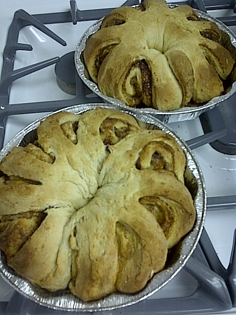 Tea Rings without icing, cooling out of the oven