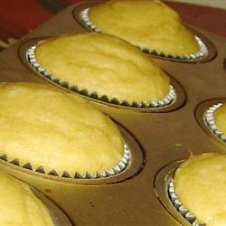 NOTE: Know that at times vegan cupcakes have trouble rising, this is common, but thankfully these cupcakes raised fairly well for me.