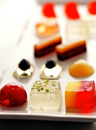 edible cocktails look like candy!