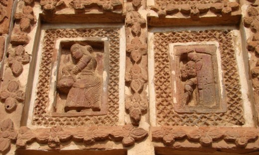 Two ladies performing the ritual of BAASIPAAT