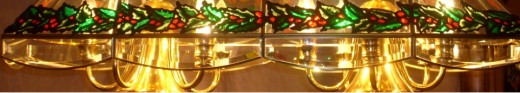 Holly boarder on dining room chandelier.   