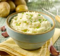 Mash potatoes with mint leaves