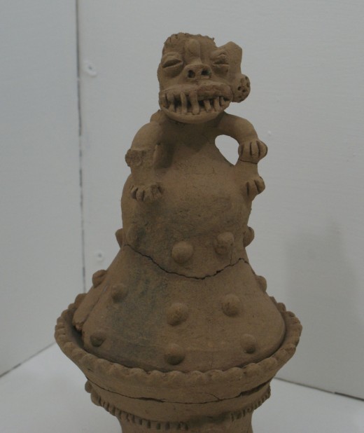 The most unusual piece from the Ometepe Period.