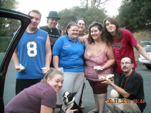 Pua, Jen, Zack, Mattie, Me, Daniel, Morganna, David, and Shawn at the lake. We were going to put our Ganesha clay molds in the lake.