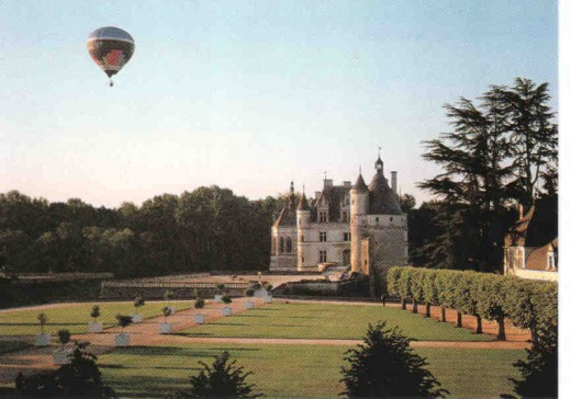 Hot air balloon trips can be booked where you will have a beautiful view of the chateau and gardens.