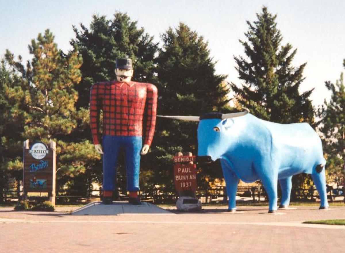 Paul Bunyan and Babe the Blue Ox in Bemidji, MN.