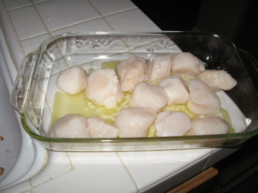 These are the size of scallops used in this recipe.